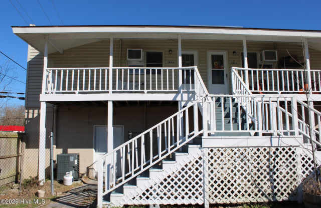 502 E Main Street - 502 East Main Street, Havelock, NC 28532