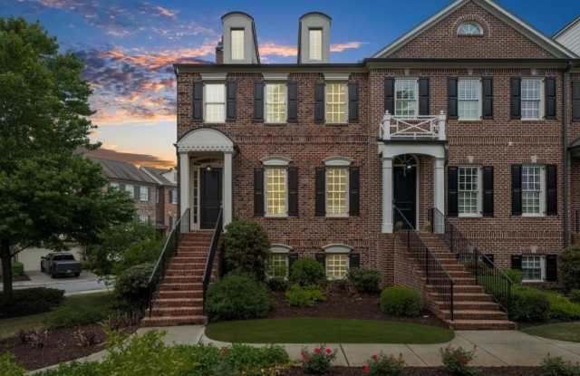 410 Rose Garden Lane Gallery 2