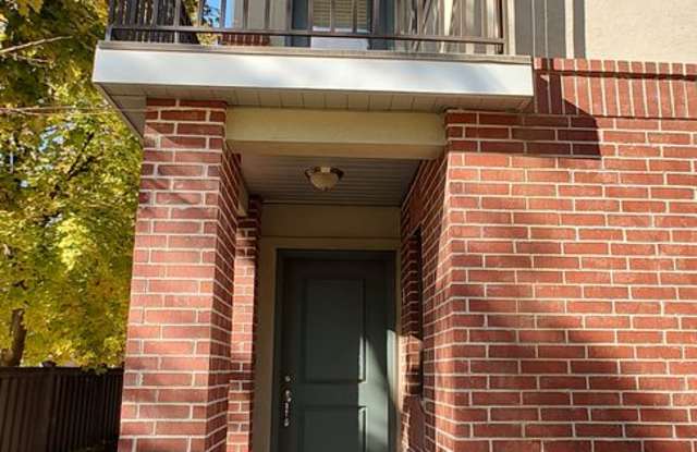 GORGEOUS Downtown Unit!!! photos photos