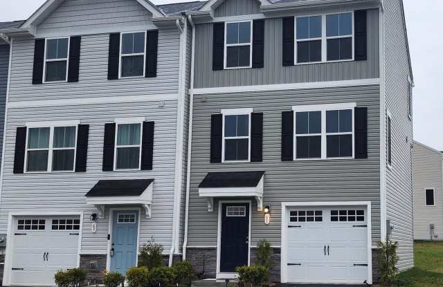 61 BRISTOE STATION RD photos photos