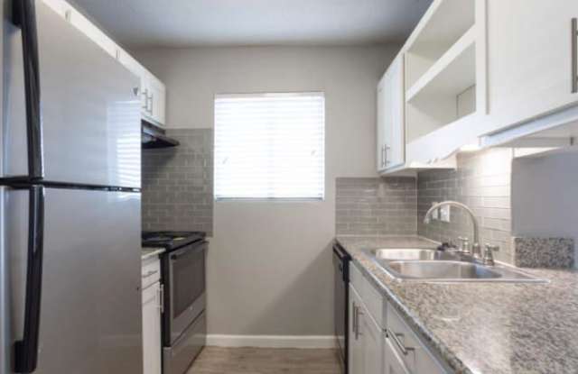 1975 Willow Creek Dr Gallery 3