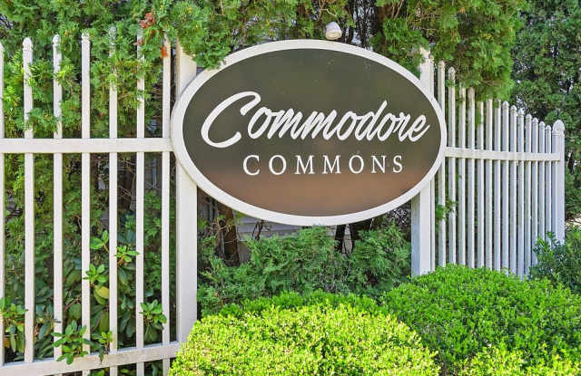 39 Commodore Commons Court photos photos