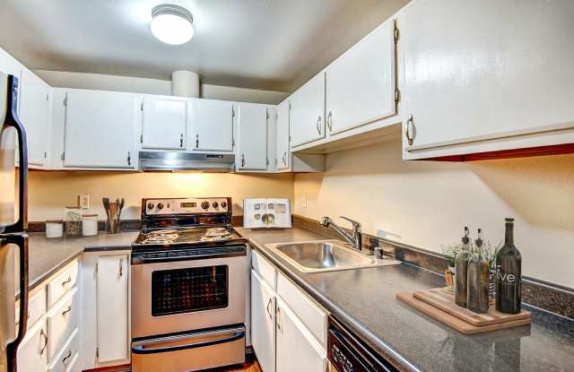 Ellis Court Apartments photos photos