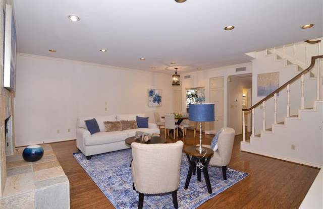 4516 Emerson Avenue Gallery 2