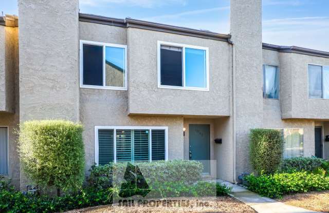 Charming 3-Bedroom Home in Fountain Valley  close to Mile Square Park photos photos