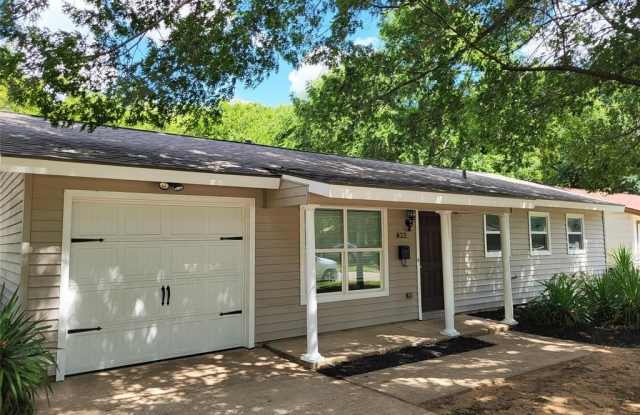 822 Milam Drive - 822 Milam Drive, Euless, TX 76039