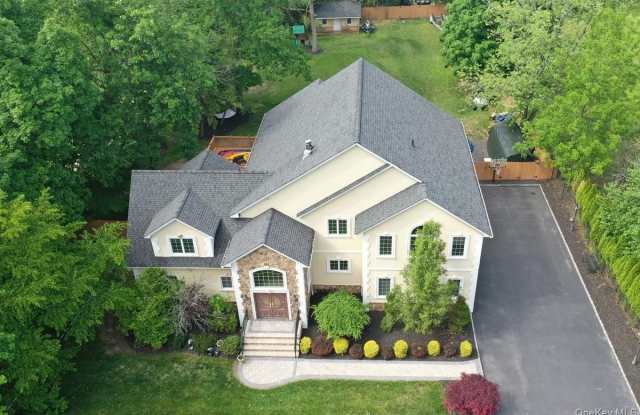 42 Willow Tree Road Gallery 2