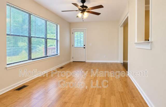 1205 Fairway Dr SW Gallery 2