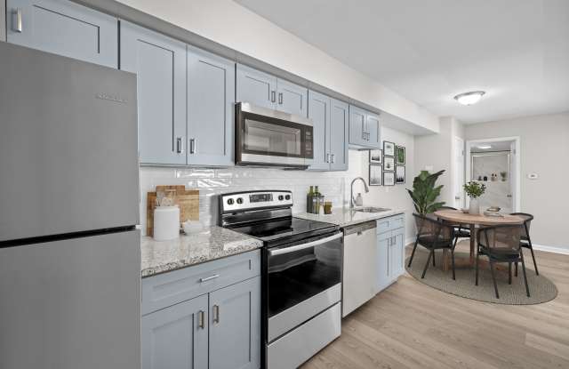 Colonial Meadows Apartments photos photos