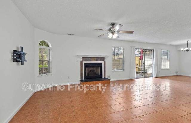 4829 Shallowford Circle Gallery 3