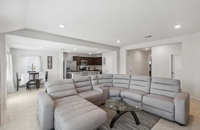706 Rustic Meadows Trail Gallery 4