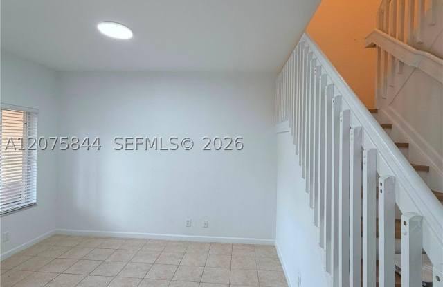 102 S Santa Catalina Cir Gallery 3