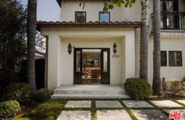 2924 Yale Avenue Gallery 2