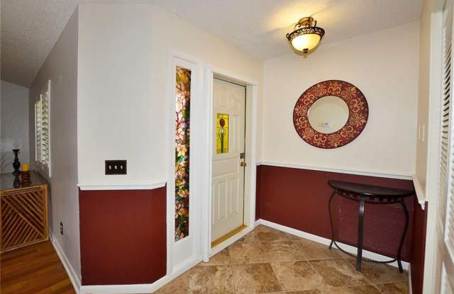 1935 Tamara Trail Gallery 4