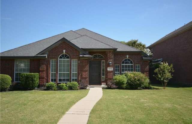 10910 River Oaks Drive - 10910 River Oaks Drive, Frisco, TX 75035