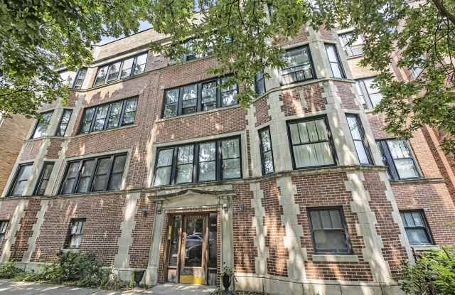 1348-1350 E Hyde Park Boulevard photos photos