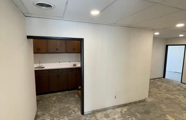 10605-10715 E Winner Rd - 10612-A - 10605 East Winner Road, Independence, MO 64052