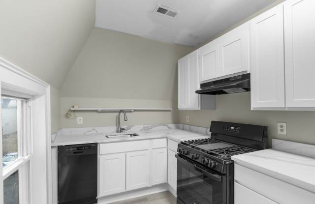 1111 East Genesee Street - 3 - 1111 East Genesee Street, Syracuse, NY 13210
