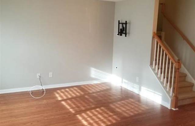 8027 River Gold Ln Gallery 2