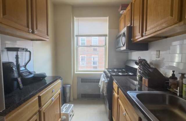Ash Ave Apartments Gallery 4