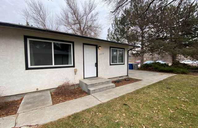 2bed, 1bath, 800 Sq.ft. apartment - Nampa - Near NNU - 1010 Holly Street, Nampa, ID 83686