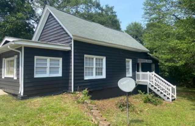 10 Sanford Ave - 10 Sanford Avenue, LaGrange, GA 30241