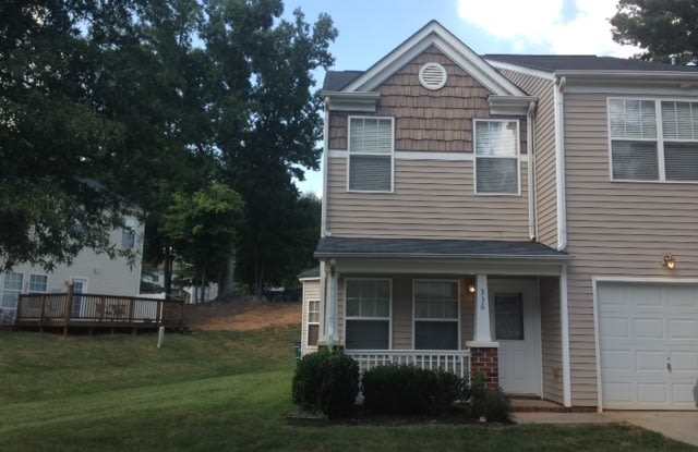 End unit townhome in Stonebrook photos photos