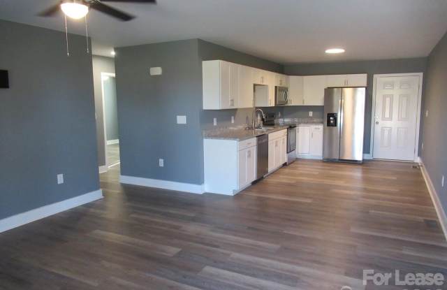 419 Northbrook III School Road Gallery 4