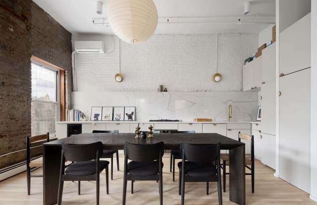 27 Broadway Gallery 4