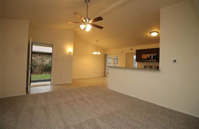 4631 Carr Street Gallery 4