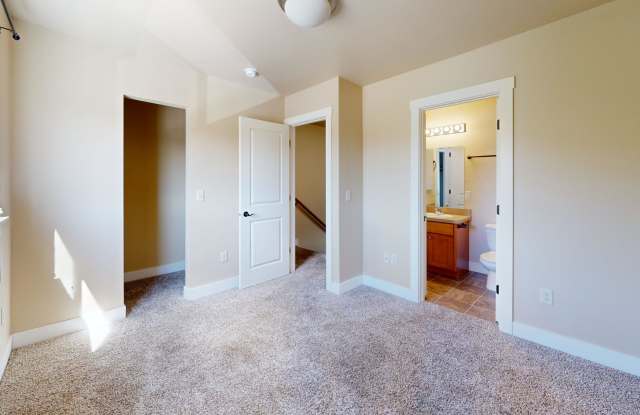 The Birches Townhomes Gallery 4