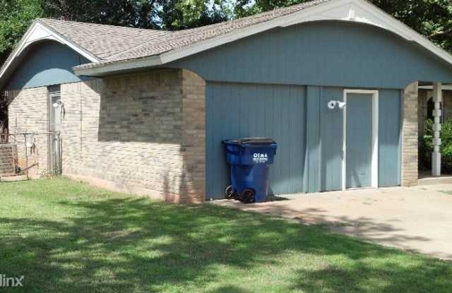 623 West Forest Drive Gallery 1