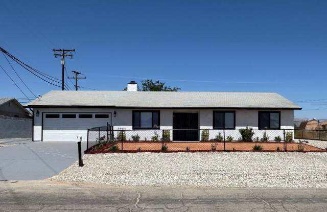 Beautifully Remodeled 3 Bed, 2 Bath $1,795.00 photos photos Beautifully Remodeled 3 Bed, 2 Bath $1,795.00 photos photos