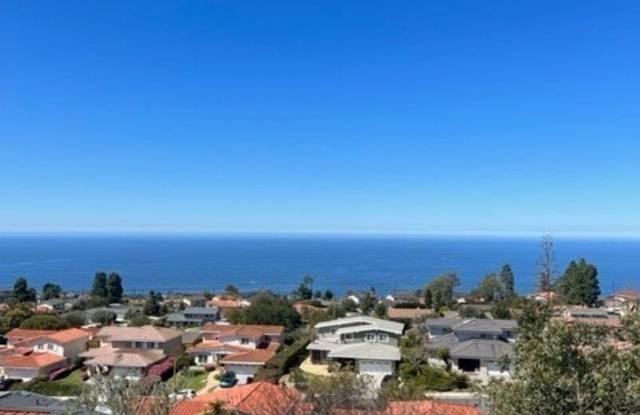28421 Seamount Drive Gallery 4