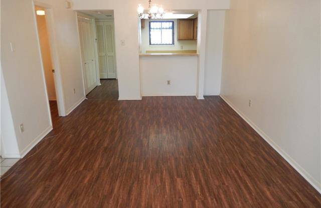 755 N Van Buren Avenue Gallery 3