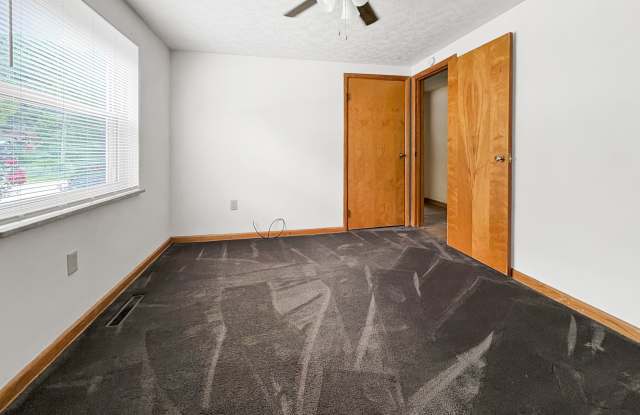 1023 Kanawha State Forest Dr Gallery 4