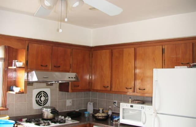 142 Saint Pauls Ave #2 - 142 Saint Pauls Avenue, Jersey City, NJ 07306