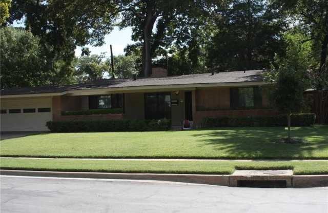 10504 Lake Gardens Drive - 10504 Lake Gardens Drive, Dallas, TX 75218