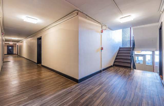 204 Cleveland St Gallery 2