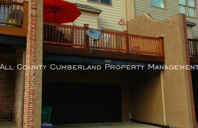 3355 Laurel Way Gallery 2
