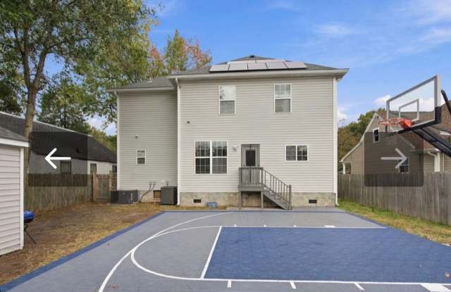 Spacious Norfolk Home with Private Basketball Court & Fenced Backyard! Gallery 3
