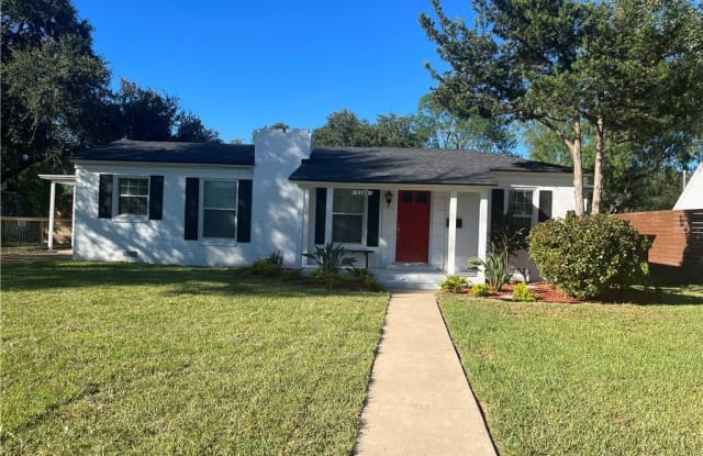 1102 Maple Avenue - 1102 Maple Avenue, McAllen, TX 78501