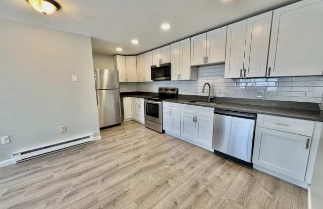 437 Sunderland RoadApt G Gallery 2