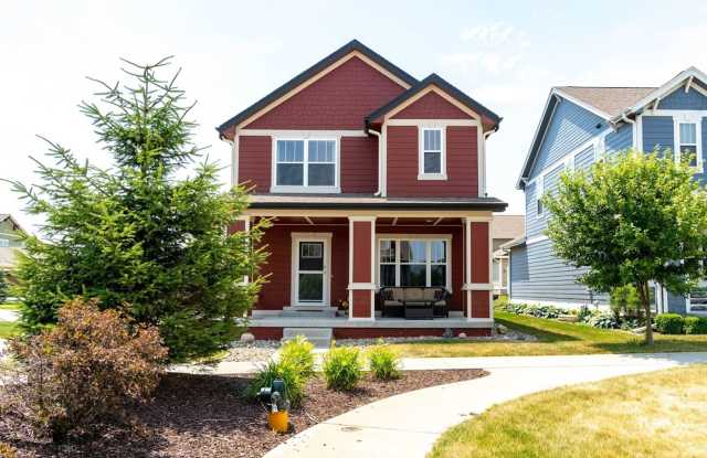 PRAIRIE TRAIL!! 4 Bed, 3.5 Bath Two-Story Home in Ankeny photos photos