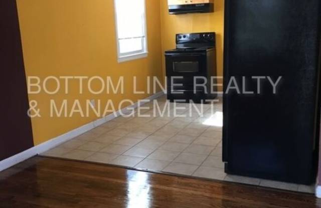 2421 Barry St - 2421 Barry Street, Charlotte, NC 28205