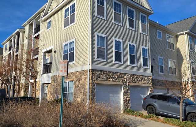 13399-T CONNOR Drive unit: T - 13399 Connor Drive, Centreville, VA 20120