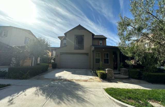 5 Bedrooms and 4.5 bathrooms SFR at Irvine-Woodbury - 62 Logan, Irvine, CA 92620