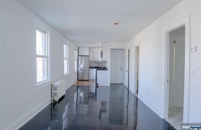 9066 Palisade Plaza - 9066 Palisade Plaza, Cliffside Park, NJ 07010