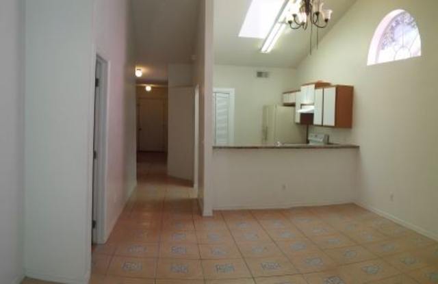 1739 Chatham Cir Gallery 2