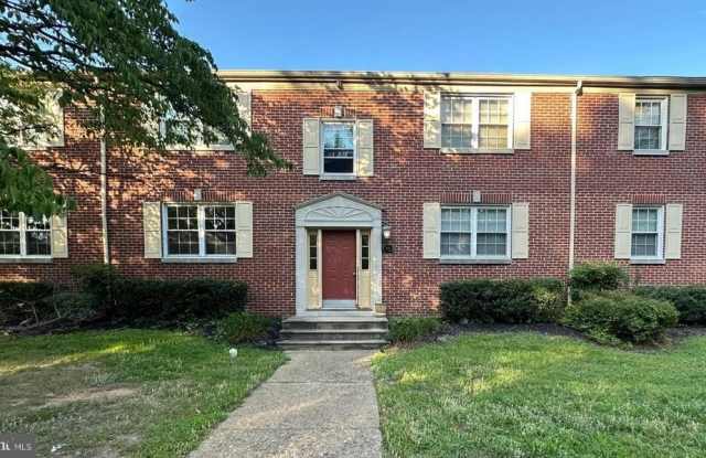 100 PARK BOULEVARD photos photos